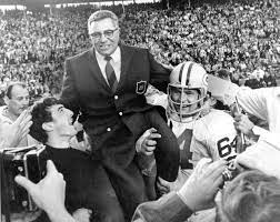 10-greatest-coaches-in-NFL-History-Vince-Lombardi
