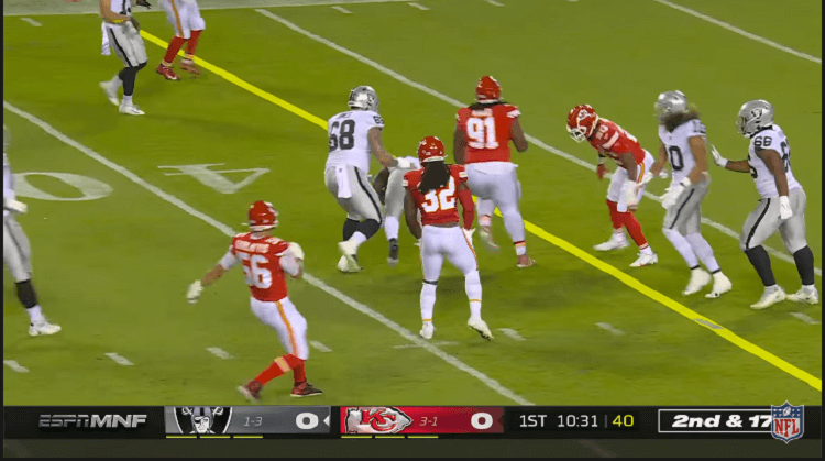 Watch-Las-Vegas-Raiders-games-without-cable-for-Free-8